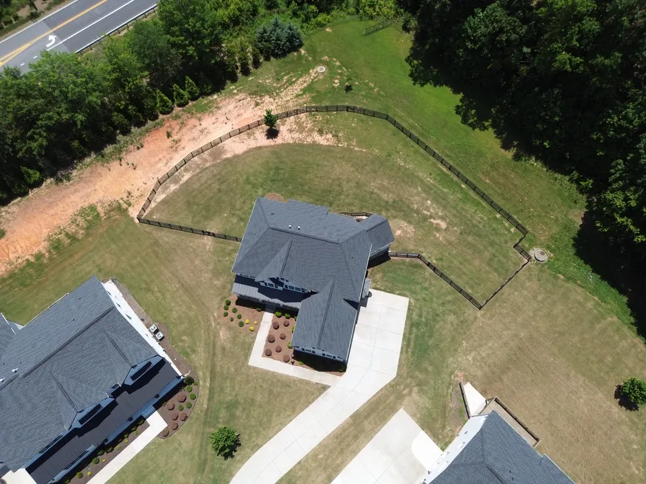 Emergency Tree Damage Response & Debris Removal Coordination - Specialized Equipment Ready